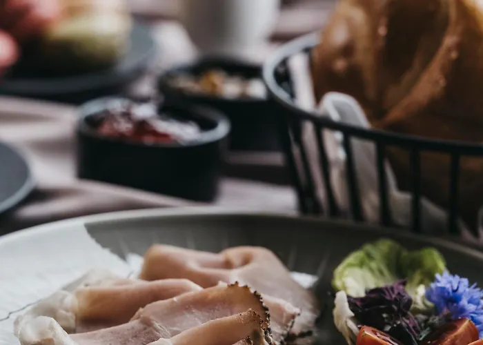 Haus Bellevue Apart-hotel 3*